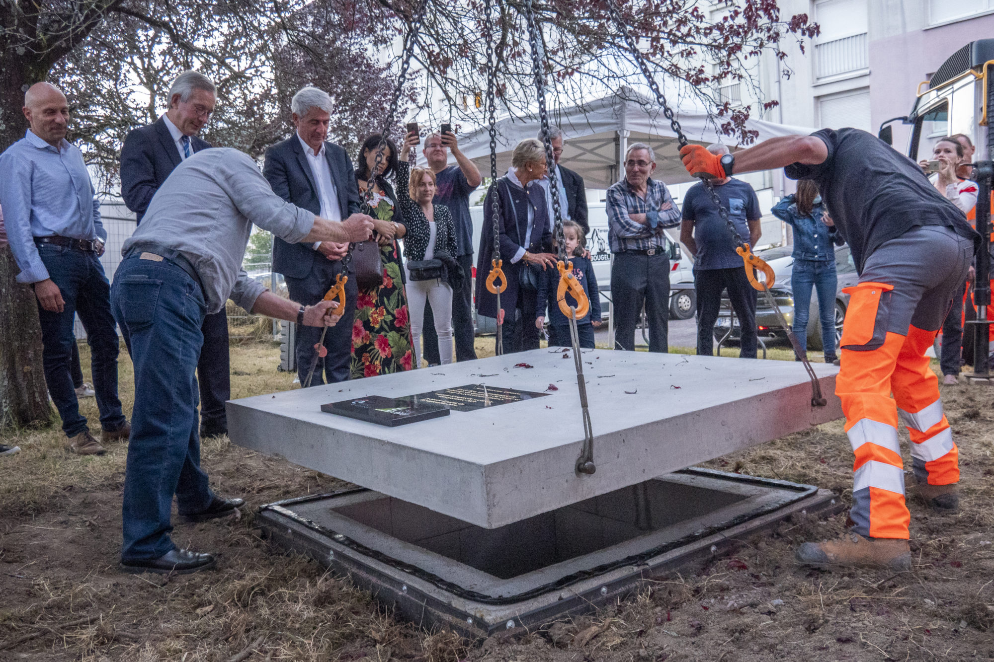 Enfouissement d’une capsule temporelle à Bitola à n’ouvrir qu’en 2071