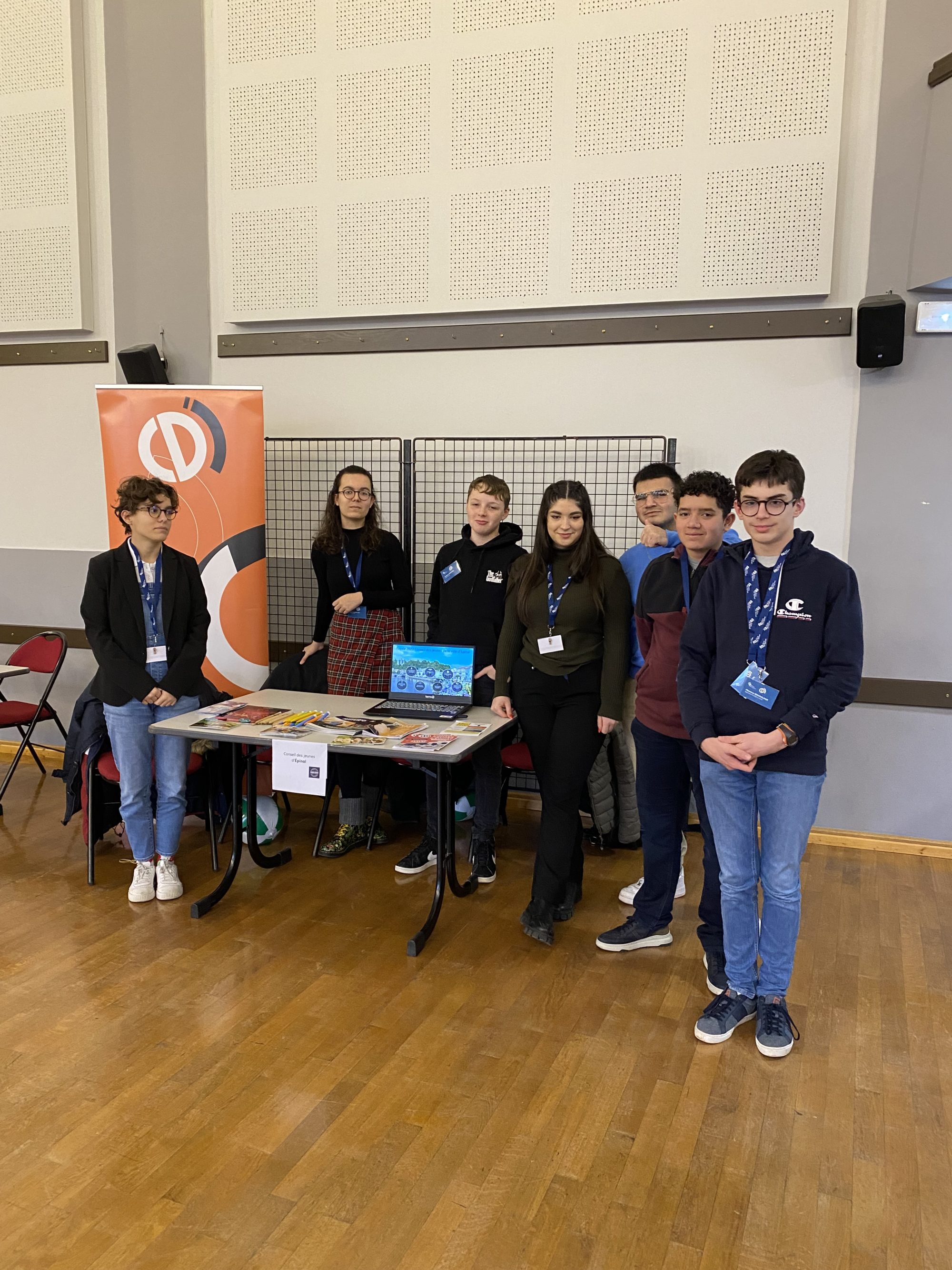 Le Conseil des Jeunes d’Épinal présent sur le forum citoyen de Bruyères