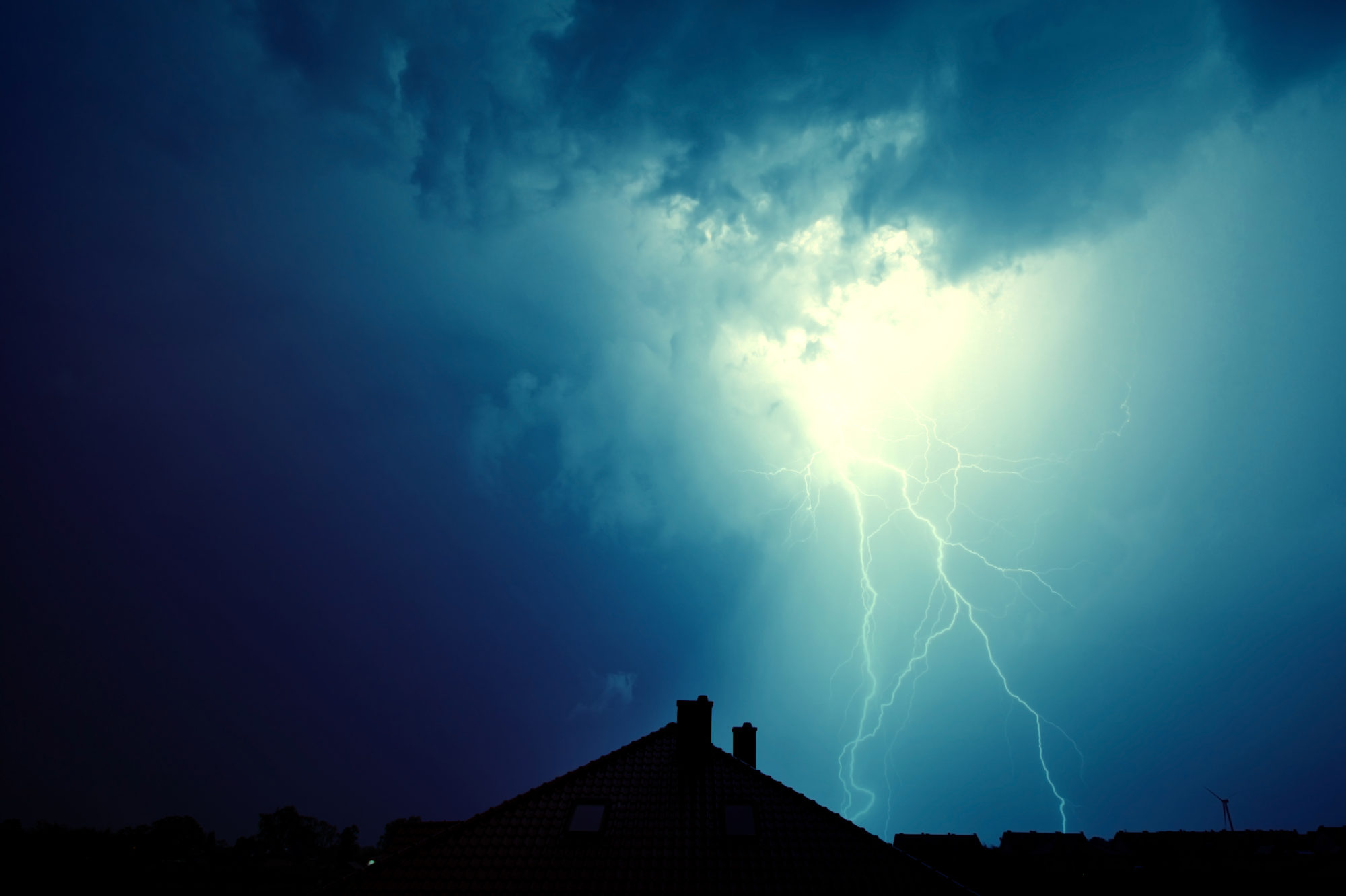 Orages : les parcs de la ville fermés à partir de 16h ce lundi