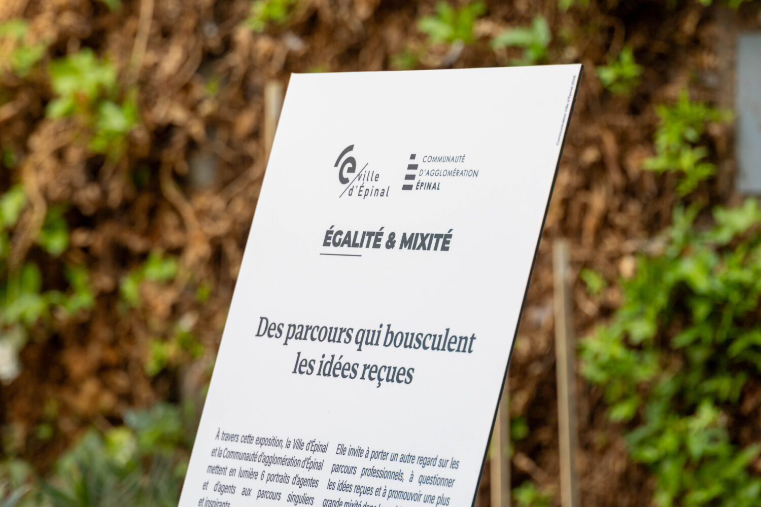 2026 09 21 Expo Et Signature Charte égalité Mixité LM 14